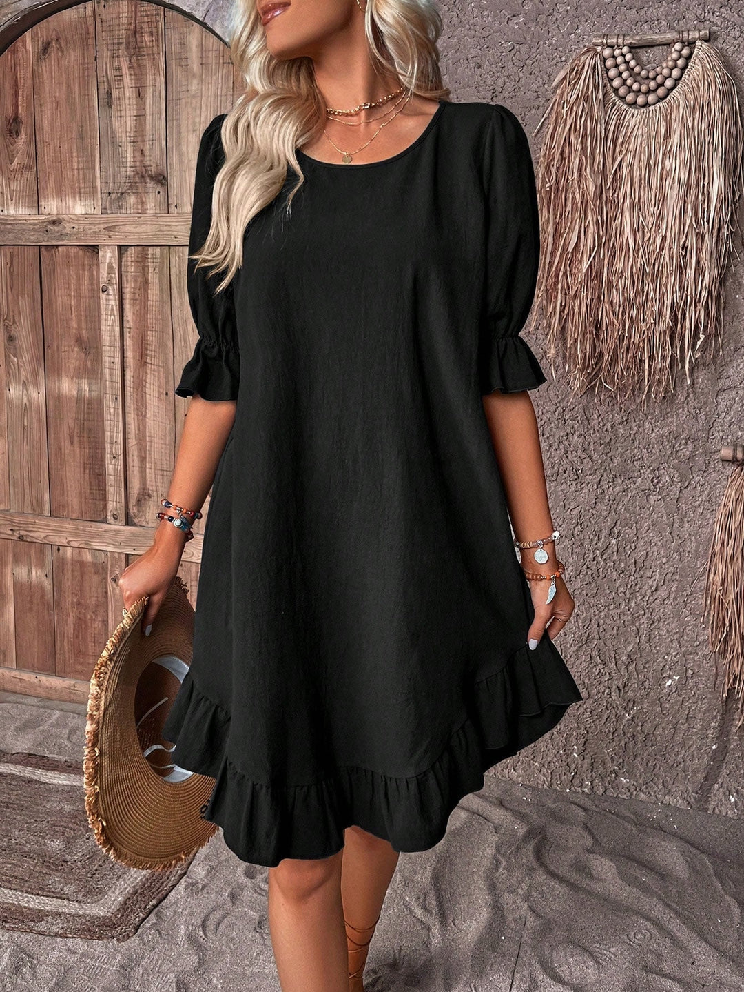 Versatile women's casual summer midi dress, relaxed fit, ideal for everyday elegance & comfort.