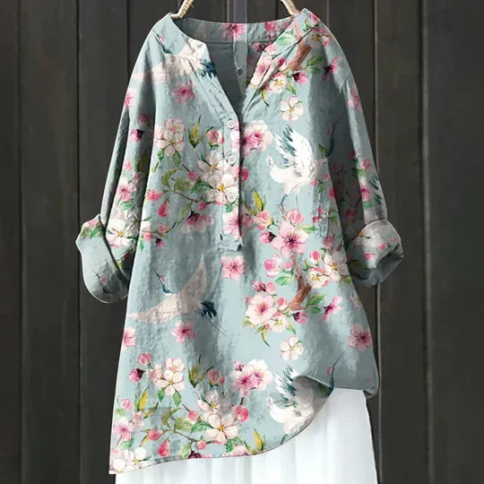 Women's relaxed fit summer top in a light fabric, perfect for casual everyday wear & comfort.