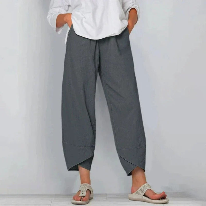 Women's relaxed fit summer trousers for warm weather. Comfortable and casual everyday fashion pants.