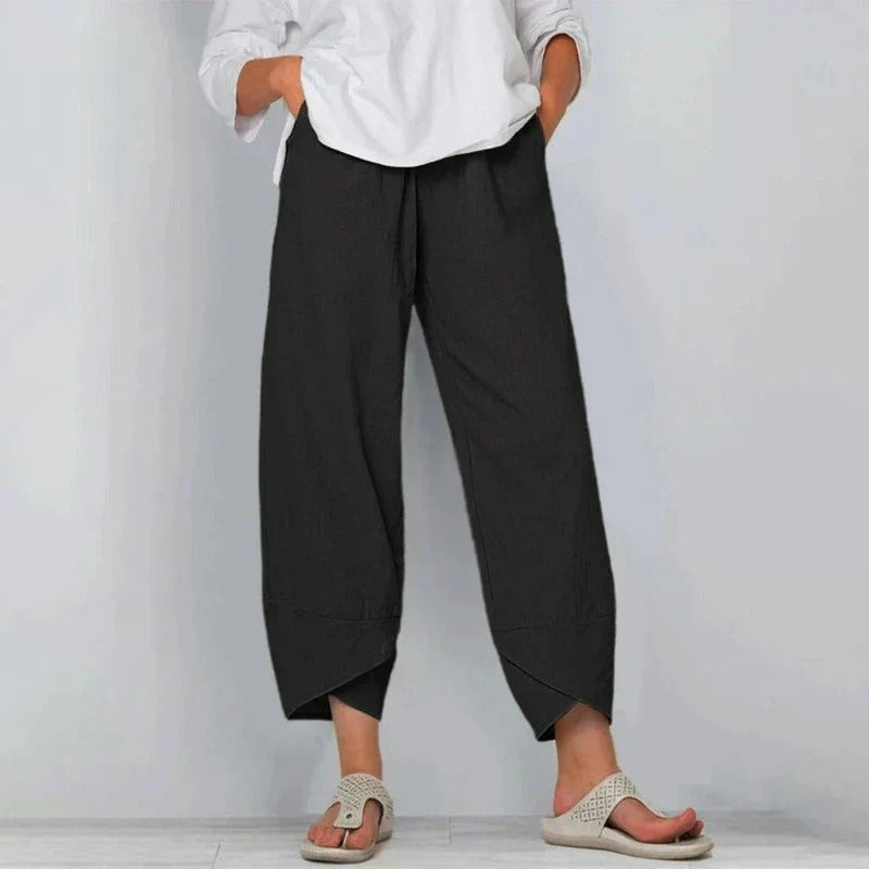 Casual women's summer pants with a relaxed fit, offering comfort and style for warm weather fashion.