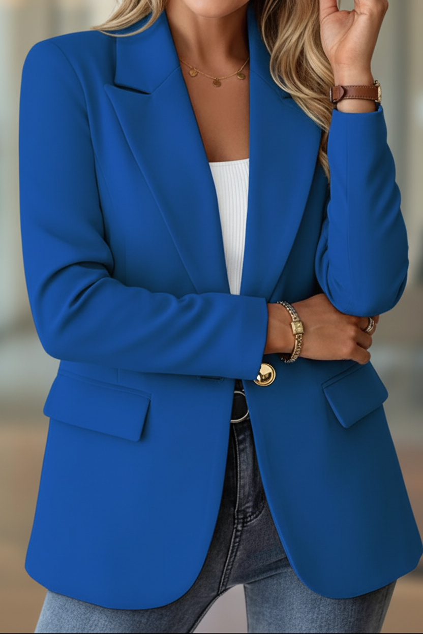 Elegant women's blazer, a comfortable and stylish tailored jacket for workwear or casual.