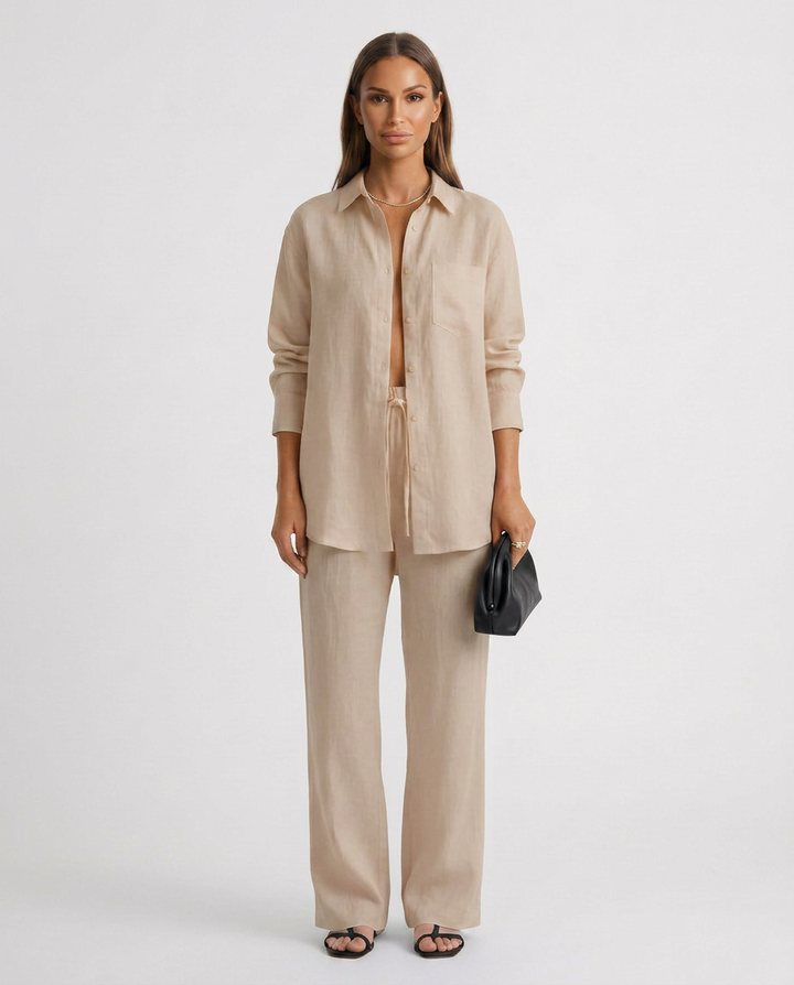 Women's relaxed two-piece lounge set for ultimate comfort and effortless style.