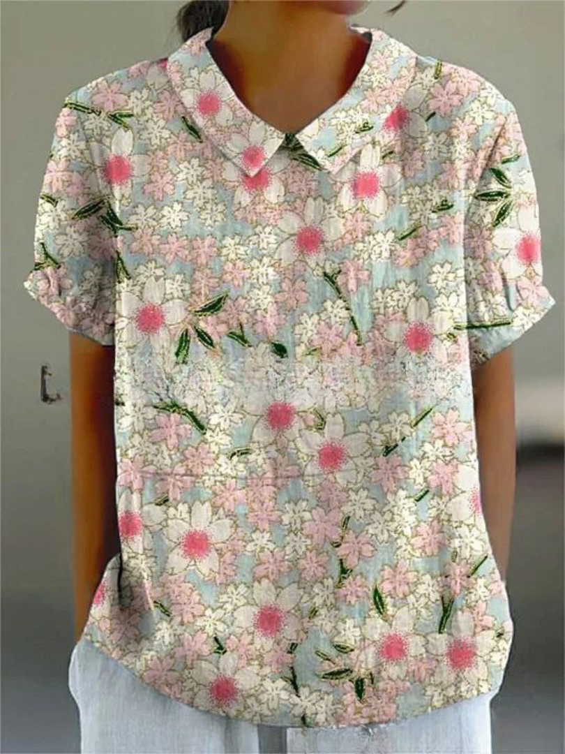 Women's retro floral embroidered short-sleeve blouse, relaxed fit, perfect for vintage style.