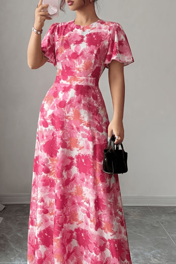 Chic pleated floral midi dress, retro style with ruffled sleeves, ideal for elegant women's parties.