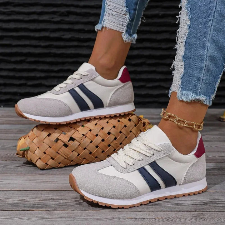 Women's retro stripe colourblock casual lace-up sneakers, ideal for everyday wear, street fashion & comfort.