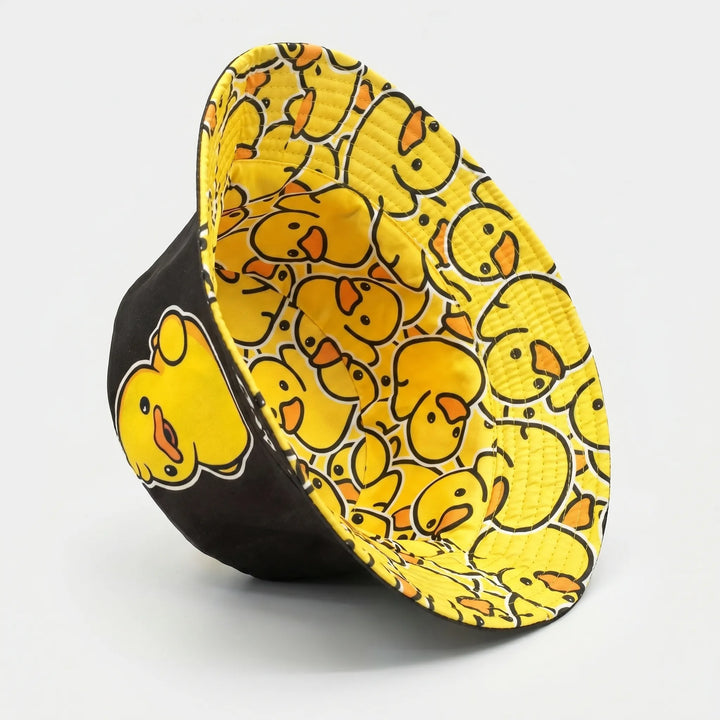 Casual women's bucket hat for summer, featuring a fun duck design. Ideal for travel & sun protection.
