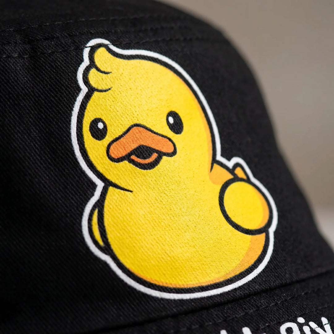 Versatile women's reversible duck bucket hat. Offers two stylish looks, great for beach days or everyday wear.
