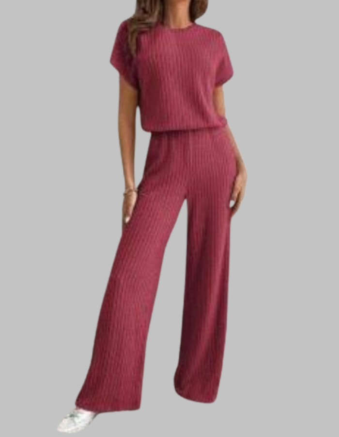 Complete women's ribbed matching set. Comfortable short sleeve top and trendy wide-leg pants for a coordinated look.