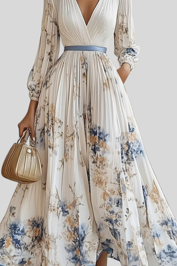 Elegant women's bohemian midi dress, pleated, with puff sleeves. Perfect casual or party summer dress.