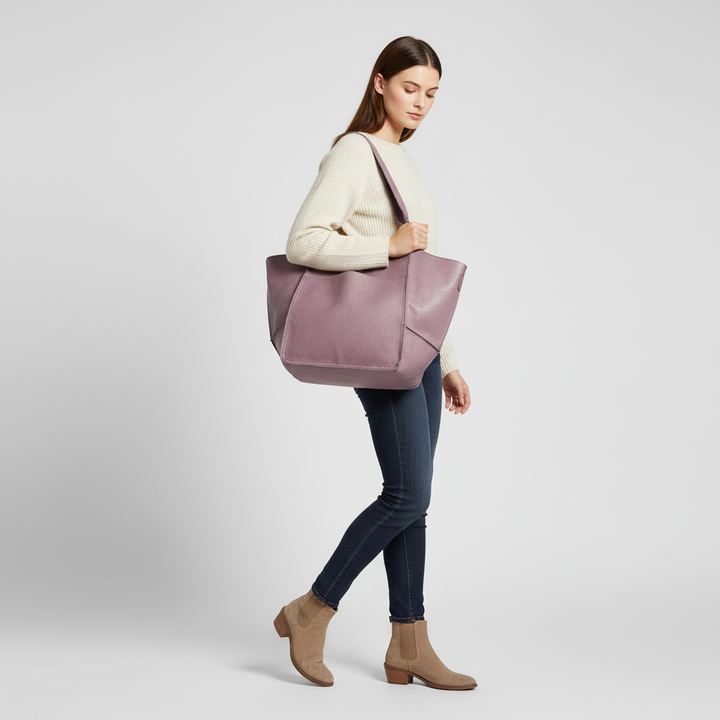 Chic women's vegan leather tote. A spacious and stylish everyday bag, ethical and functional.