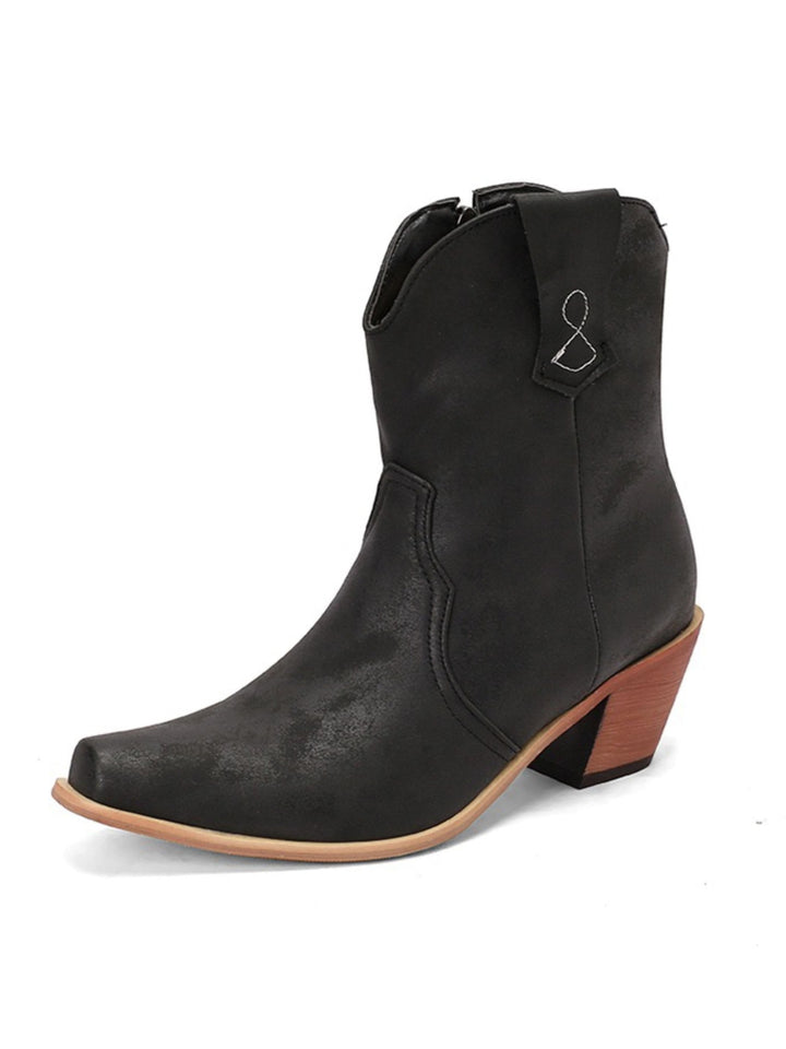Women's rustic wide calf snip toe cowgirl boots. Black western fashion riding boots with mid block heel.