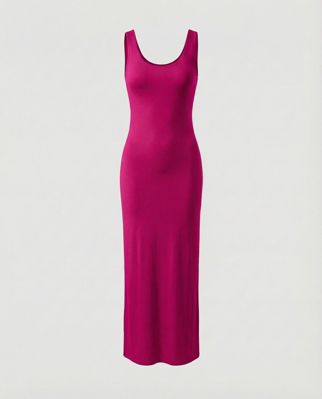 Chic women's sleeveless bodycon maxi dress with scoop neck. Flattering for any occasion.