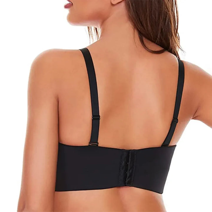 Detail of the cup area of a women's seamless plus-size bra, showcasing the smooth, supportive fabric.