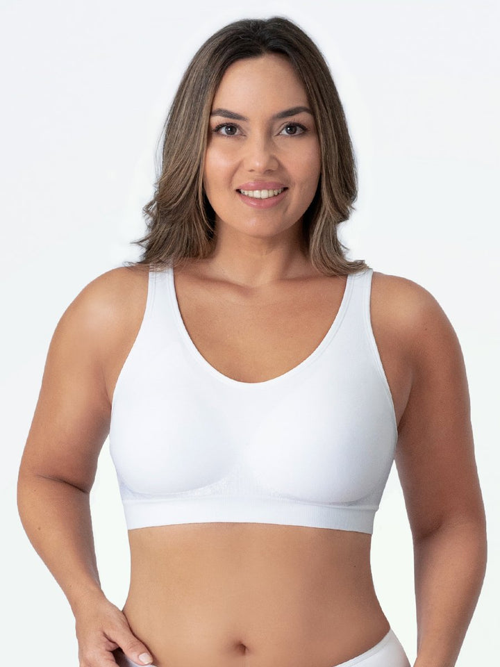 Comfortable women's seamless shapewear sports bra, Elena, with wireless design for daily support.