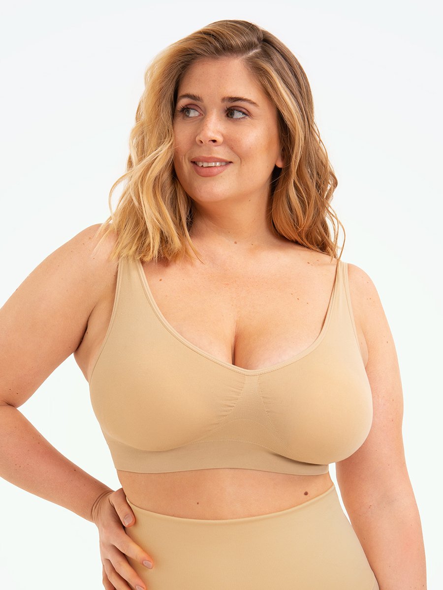 High-quality Elena women's seamless shapewear sports bra, offering wireless support and flattering shape.
