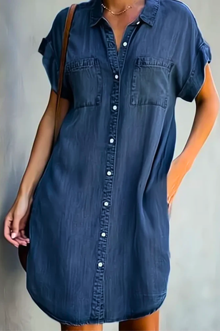 Women's short sleeve casual dress with a relaxed fit. Comfortable & simple, perfect for everyday summer style.