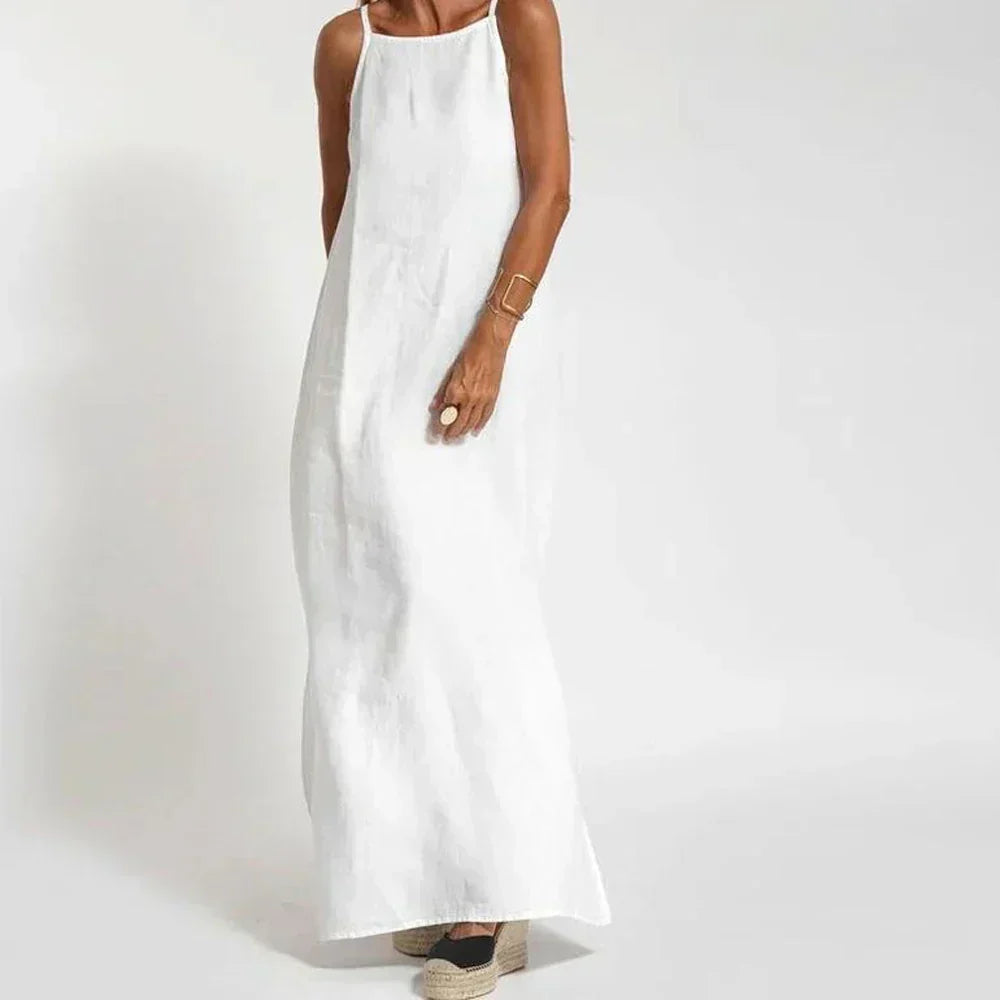 Stylish women's sleeveless maxi dress for casual wear, featuring a relaxed fit perfect for summer comfort & elegance.