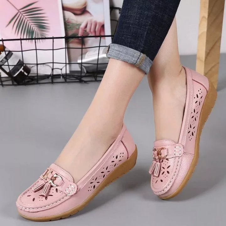 Women's soft, breathable moccasin sandals, perfect for summer comfort & everyday wear.