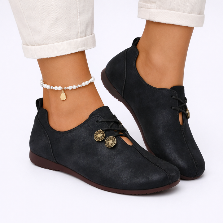 Versatile women's comfort loafers, soft & orthopedic, ideal casual slip-on footwear for daily use.