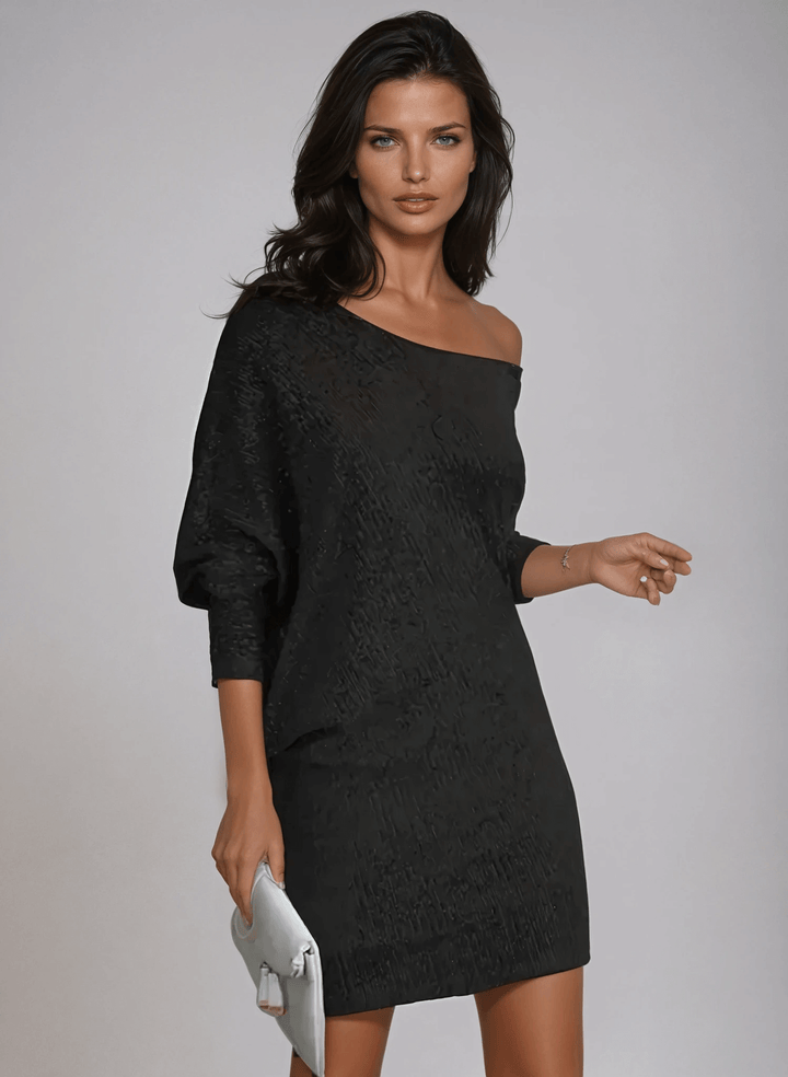Glamorous women's sequined mini party dress, ideal for cocktail events and night outs.
