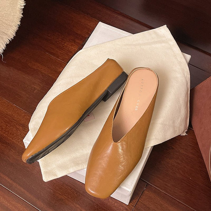 Stylish women's square toe flats; easy slip-on design for effortless spring & summer versatile wear.