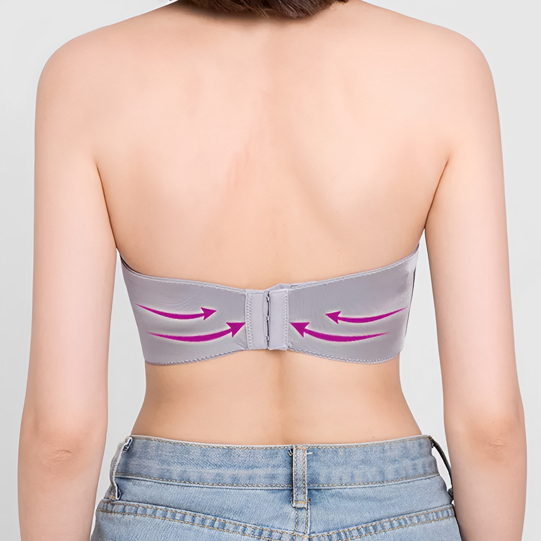 Invisible support strapless push-up bra for women, essential lingerie for a flawless look.