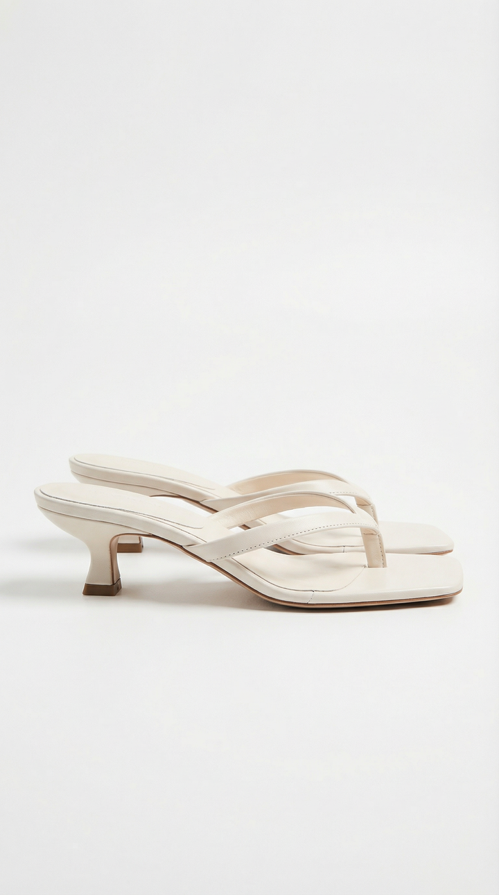 Casual chic women's thong kitten heel sandals, perfect for summer comfort.