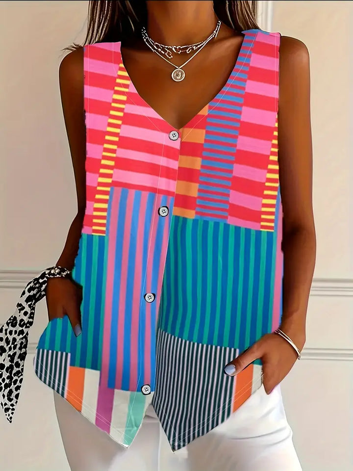 Comfortable loose fit women's blouse, a stylish top for spring fashion & summer style. Everyday elegance.