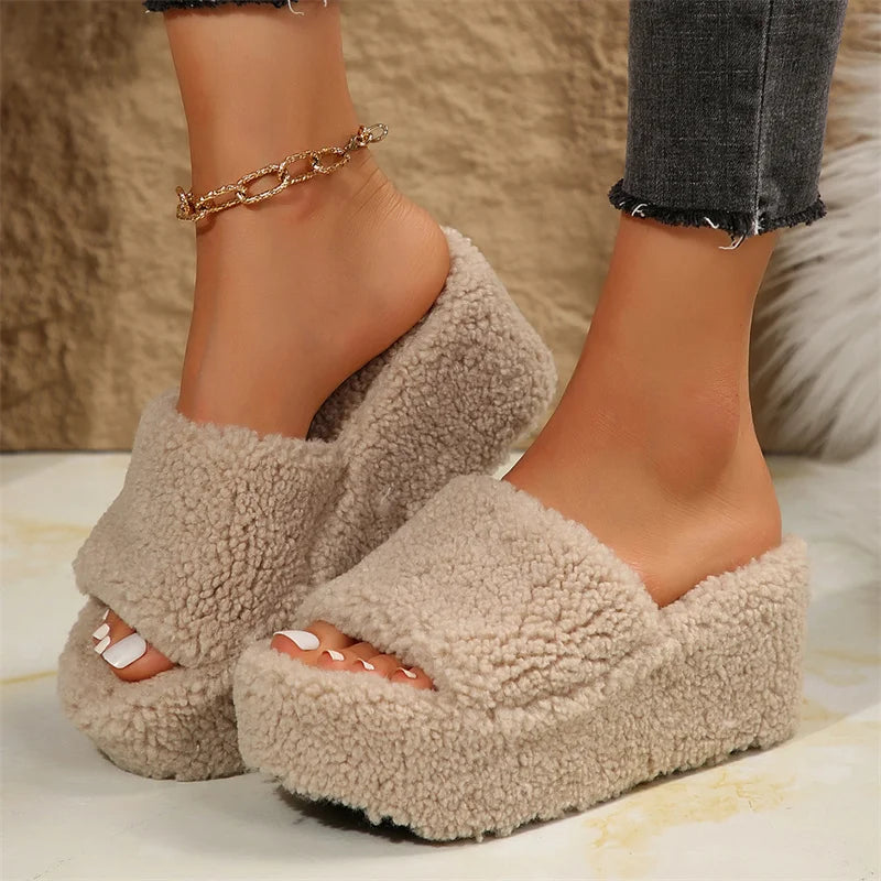 Chic women's platform wedge sandals. Comfortable high-heeled summer footwear with an open toe for stylish looks.