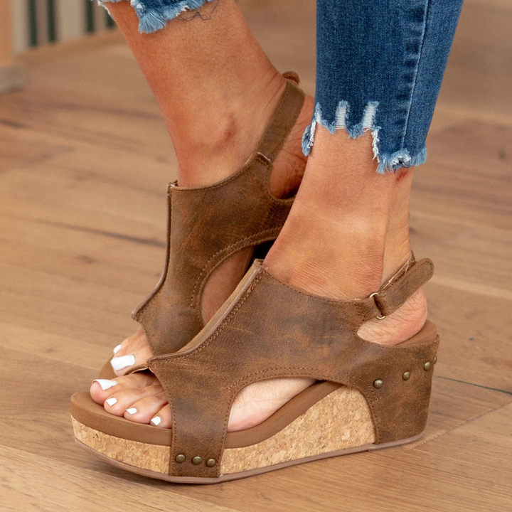 Women's summer wedge sandals, designed for comfort and elegant everyday fashion.