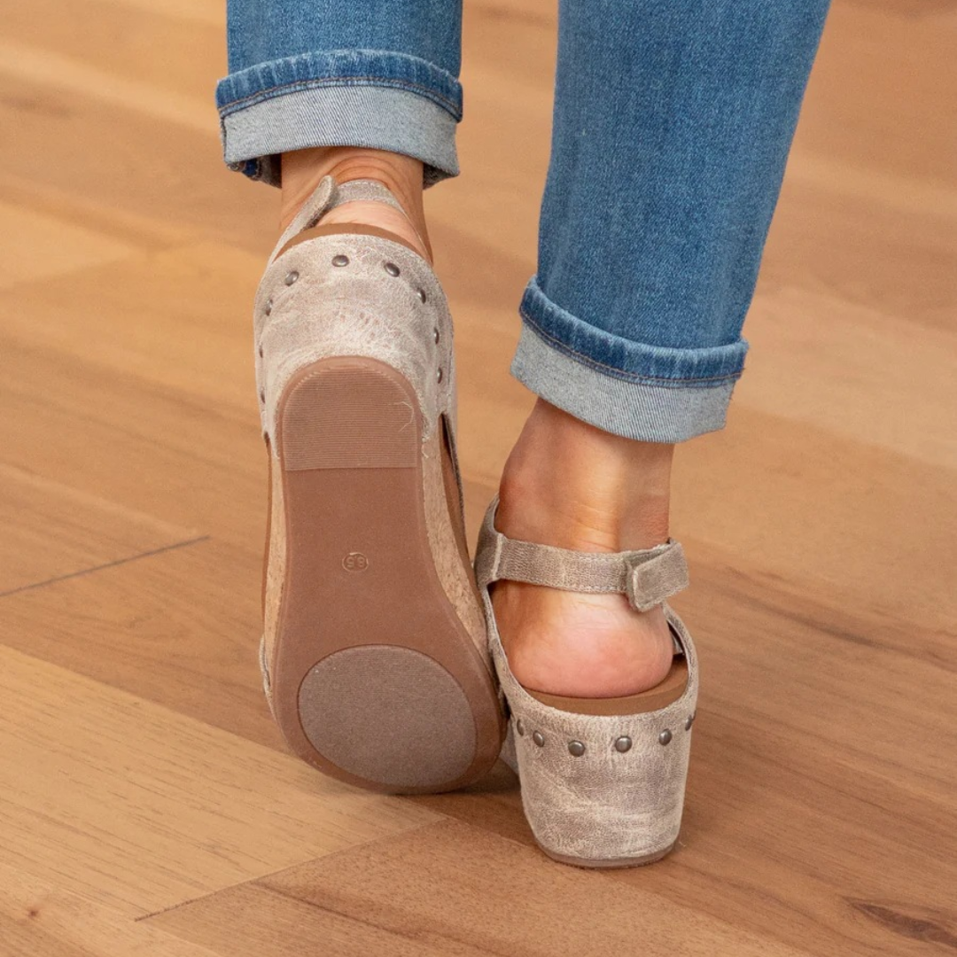 Elegant fashion wedge heel sandals for women, versatile footwear perfect for summer styling.