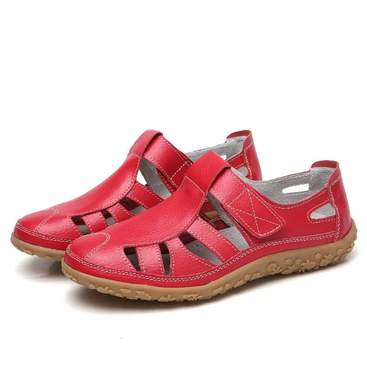 Summer-ready women's sandals providing excellent support and balance for everyday comfort.