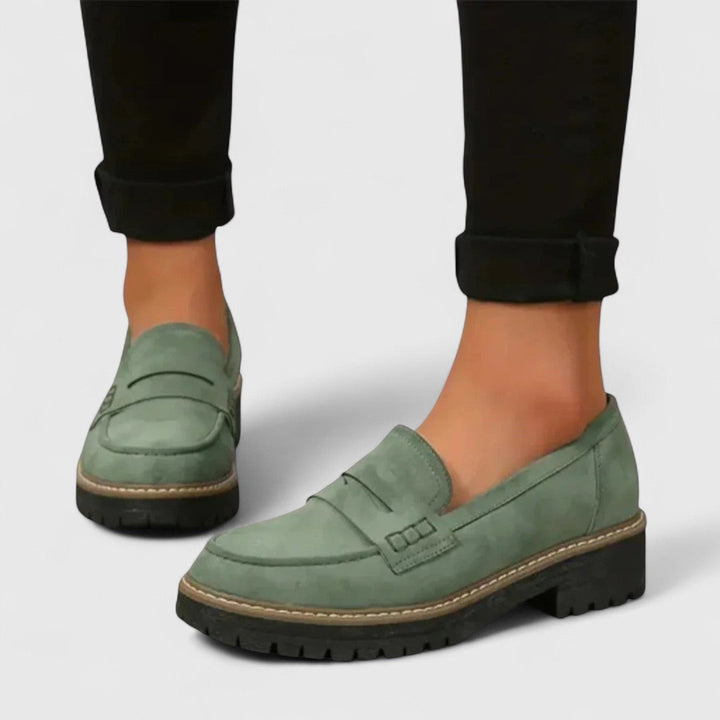Classic women's walking shoes, featuring arch support and a comfortable design for active lifestyles.