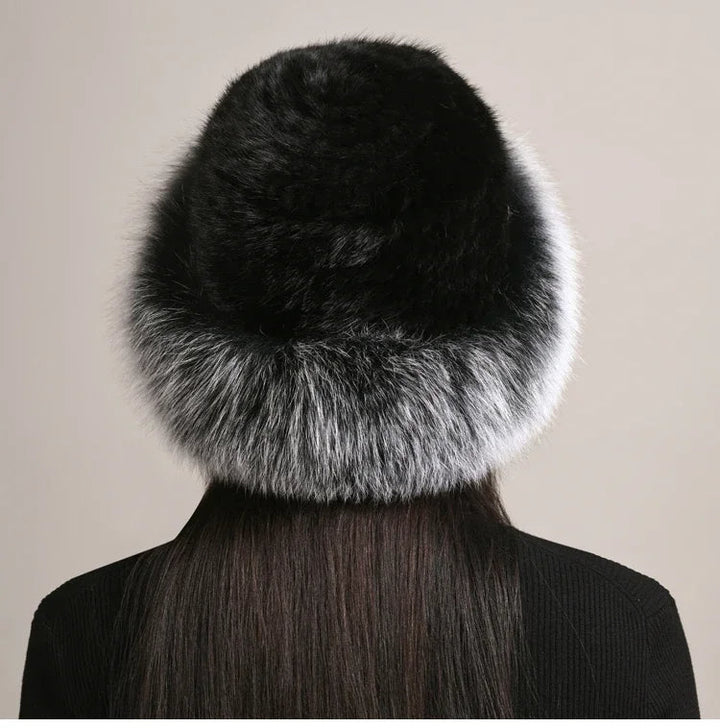 Chic women's beanie. Ultra-warm & elegant winter hat, perfect cold weather accessory for stylish fall outfits.