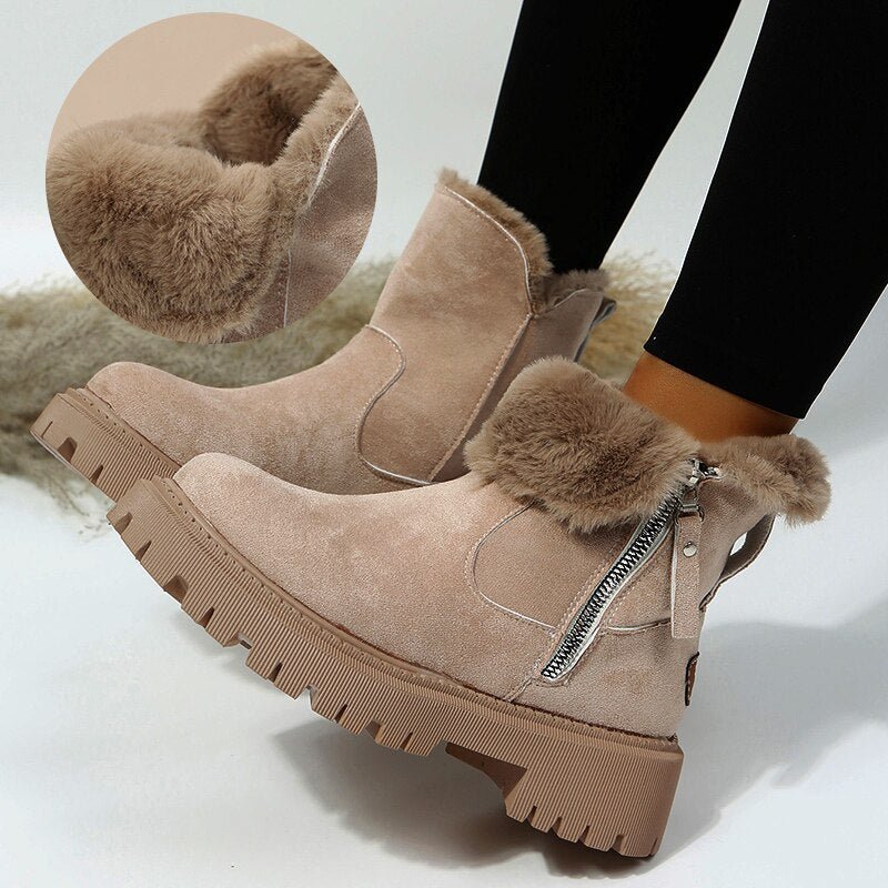 Casual women's winter snow boots with a slip-resistant sole, blending functional design with cozy style.