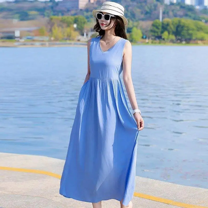 Casual flowy V-neck tie waist maxi dress, comfortable for everyday wear and resort fashion.