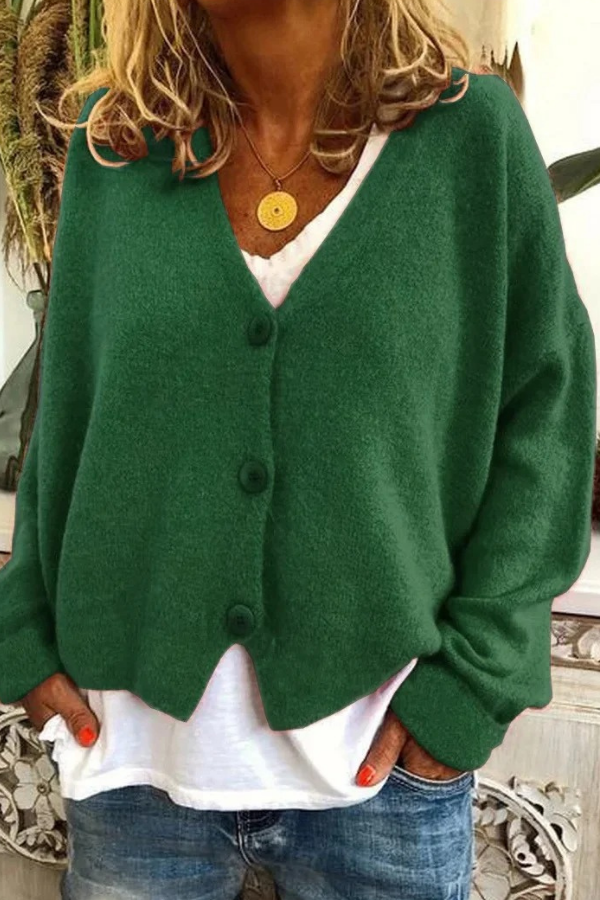 Stylish women's button cardigan, ideal for fall, winter, and effortless fashion.