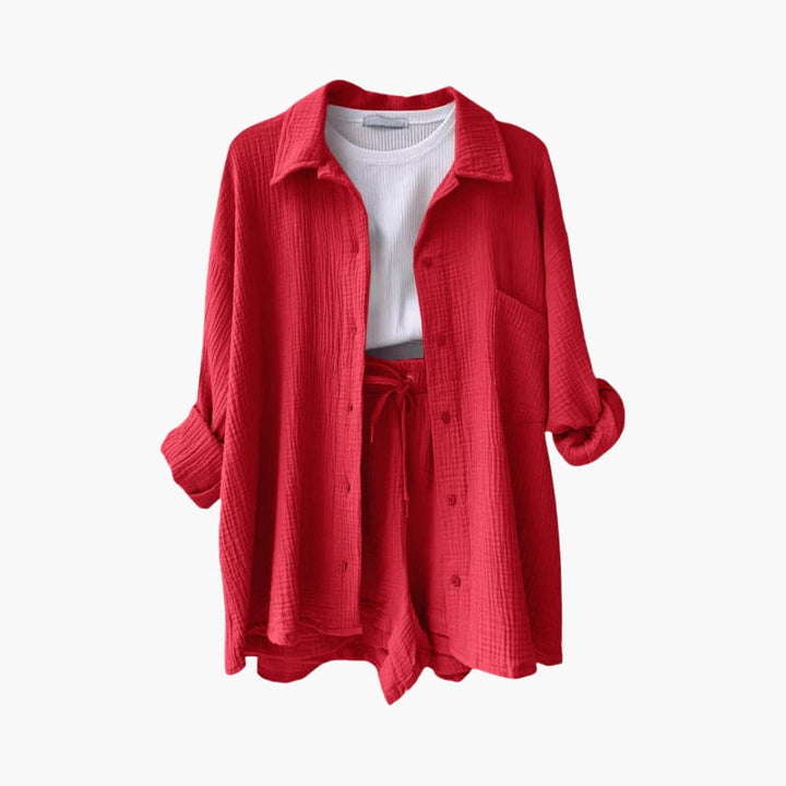 Relaxed fit women's matching set for comfortable spring/summer attire and style.