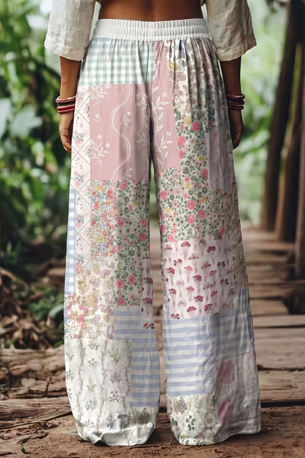 Stylish women's printed cropped pants with an all-over floral pattern.