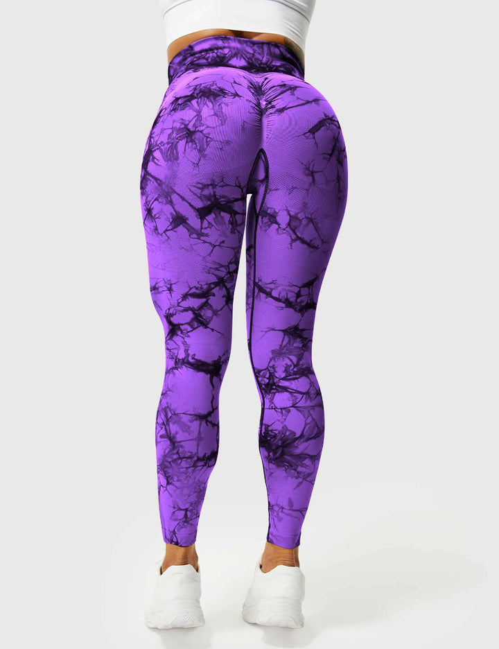Soft women's tie-dye fitness leggings, offering ultimate comfort for workouts & activewear.