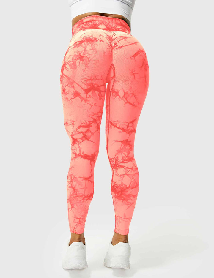 Comfortable women's tie-dye active pants, perfect for yoga, workouts, and everyday comfort.