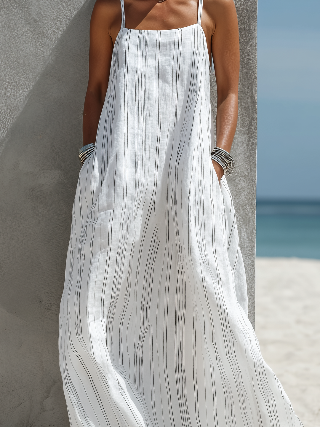 Comfortable women's striped spaghetti strap square neck maxi dress, a versatile white dress for summer vacations.