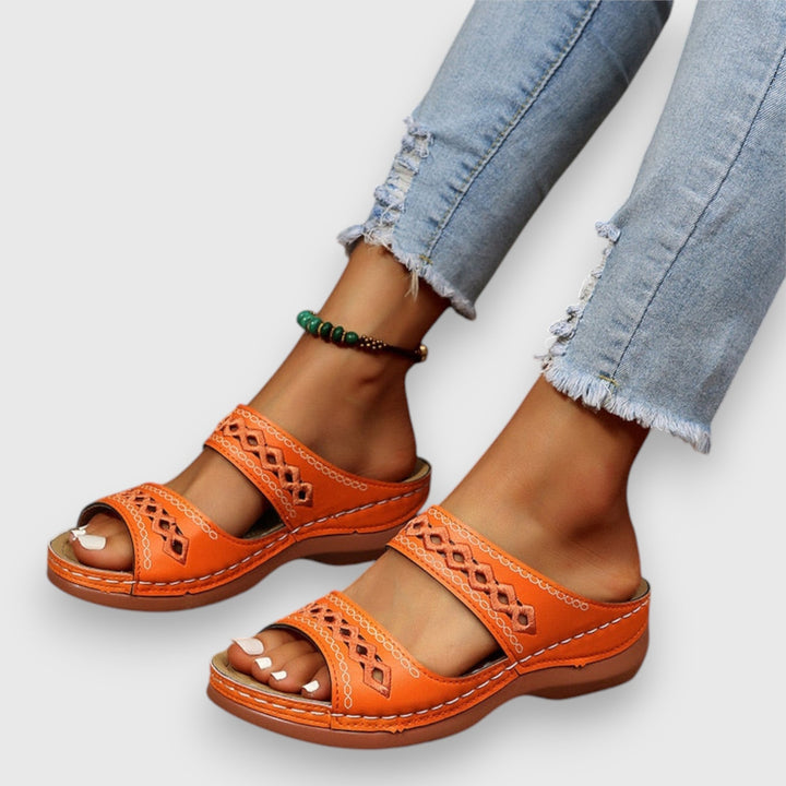 Women's wide fit open-toe sandals, providing breathable comfort for summer days.