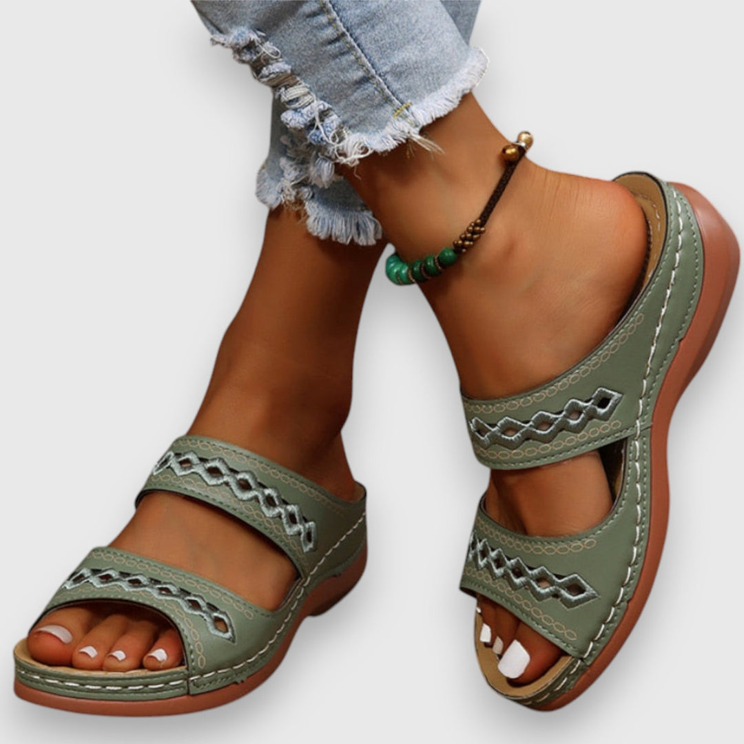 Summer-ready wide fit comfort sandals for women, perfect for daily errands.
