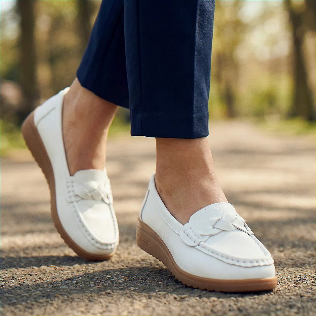 Casual wide fit women's loafers, specifically designed for foot pain relief and comfort.