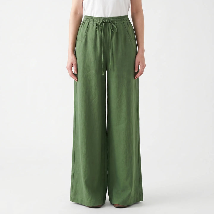 Stylish women's wide-leg casual trousers with comfortable fit. Perfect pull-on pants for spring & summer fashion.