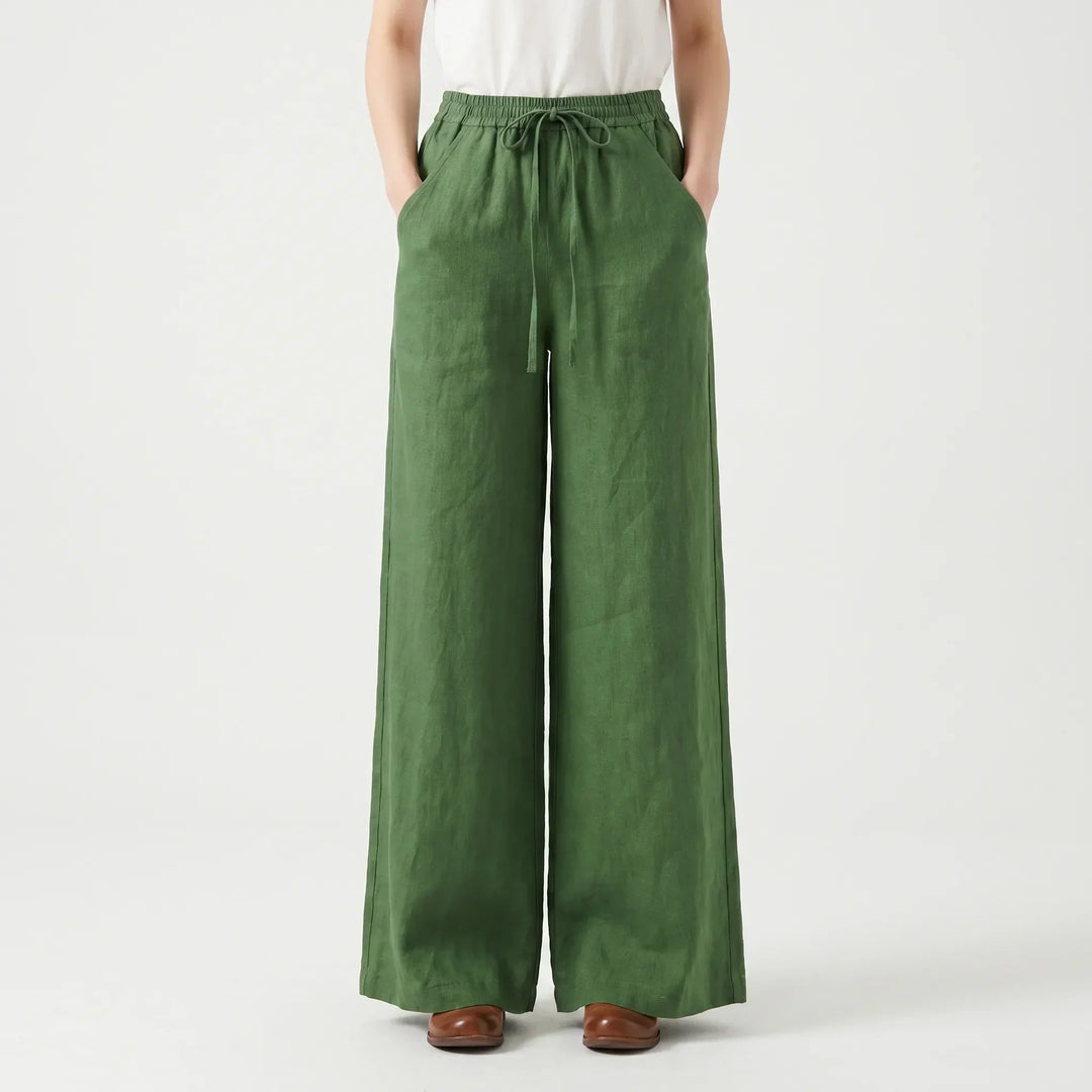 Women's wide-leg pull-on casual pants. Effortless, comfortable trousers for a relaxed style, perfect for summer outfits.