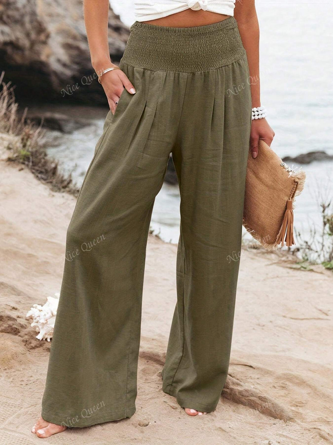 Stylish women's wide leg flowy pants, perfect for a relaxed casual summer outfit.