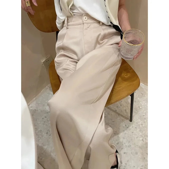 Chic women's wide leg high waist pants, a comfortable choice for spring/summer fashion and casual wear.