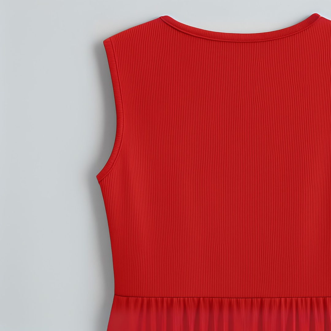 Fashionable women's wide-leg solid color jumpsuit, sleeveless with a relaxed, elegant, and versatile fit.